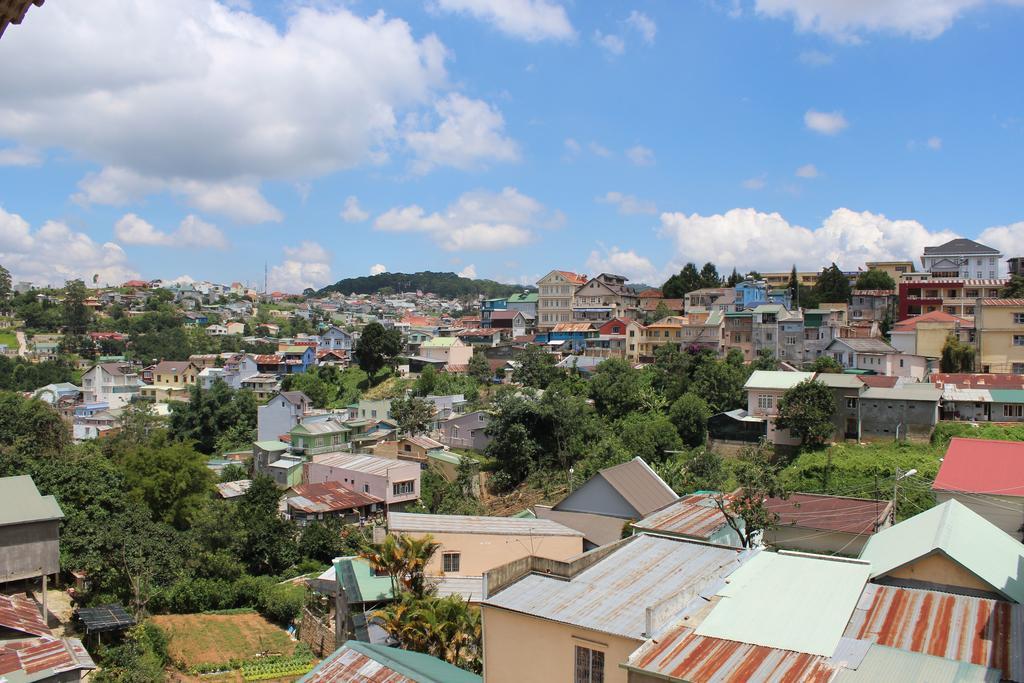 Blue Sky Homestay Далат Номер фото