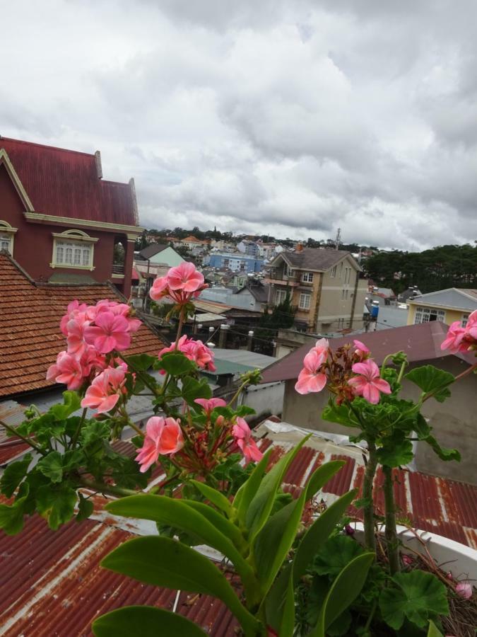 Blue Sky Homestay Далат Экстерьер фото